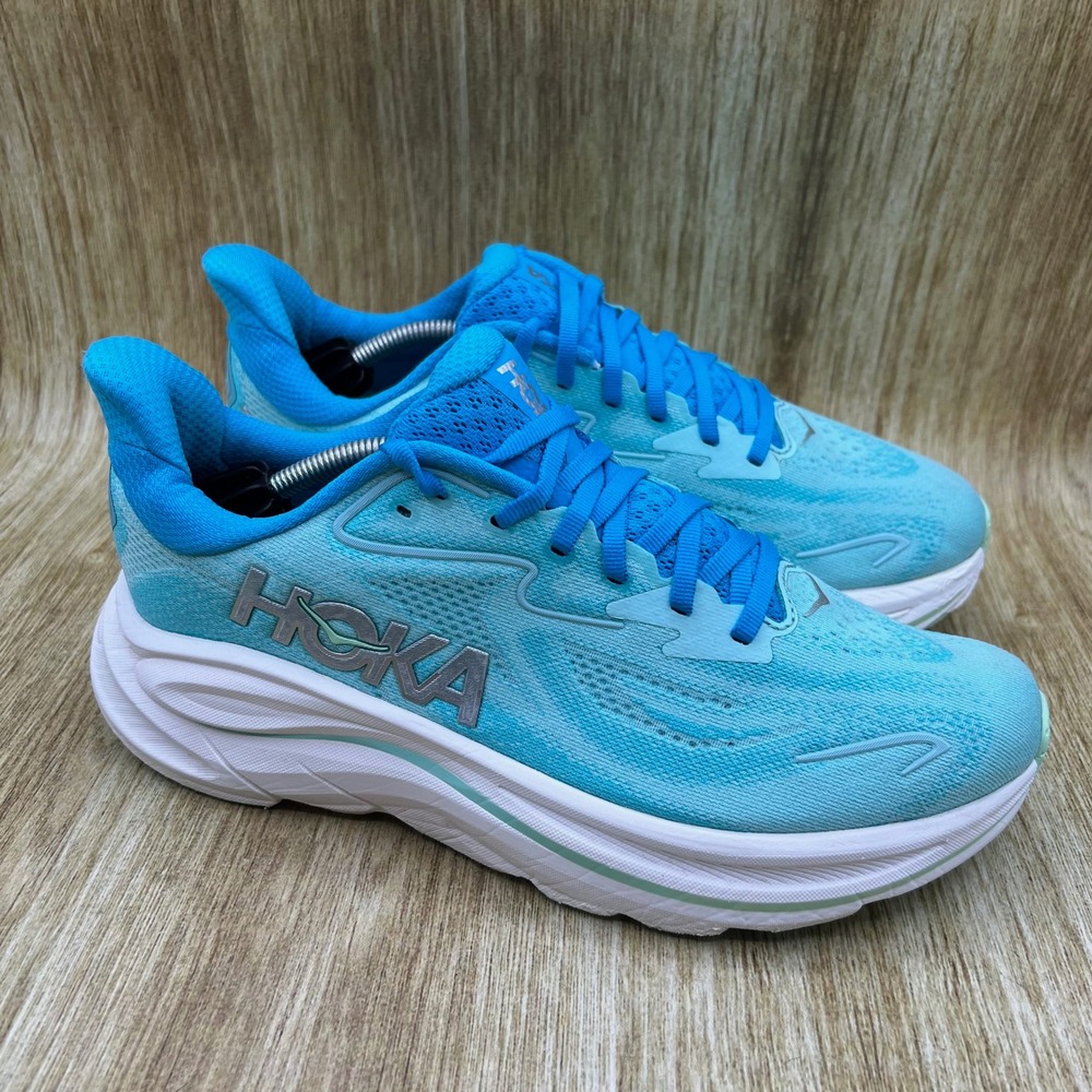 Hoka One One Clifton 10 Women's 9.5 B Skyward Blue/Cielo Shoes 1162031 SKYW